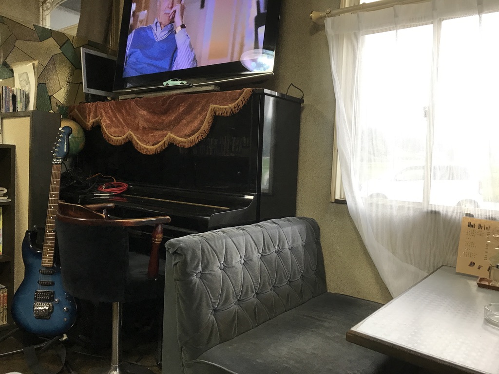 BE02CC6E-46E6-46B2-A78A-7346C432CCAF_1_105_c